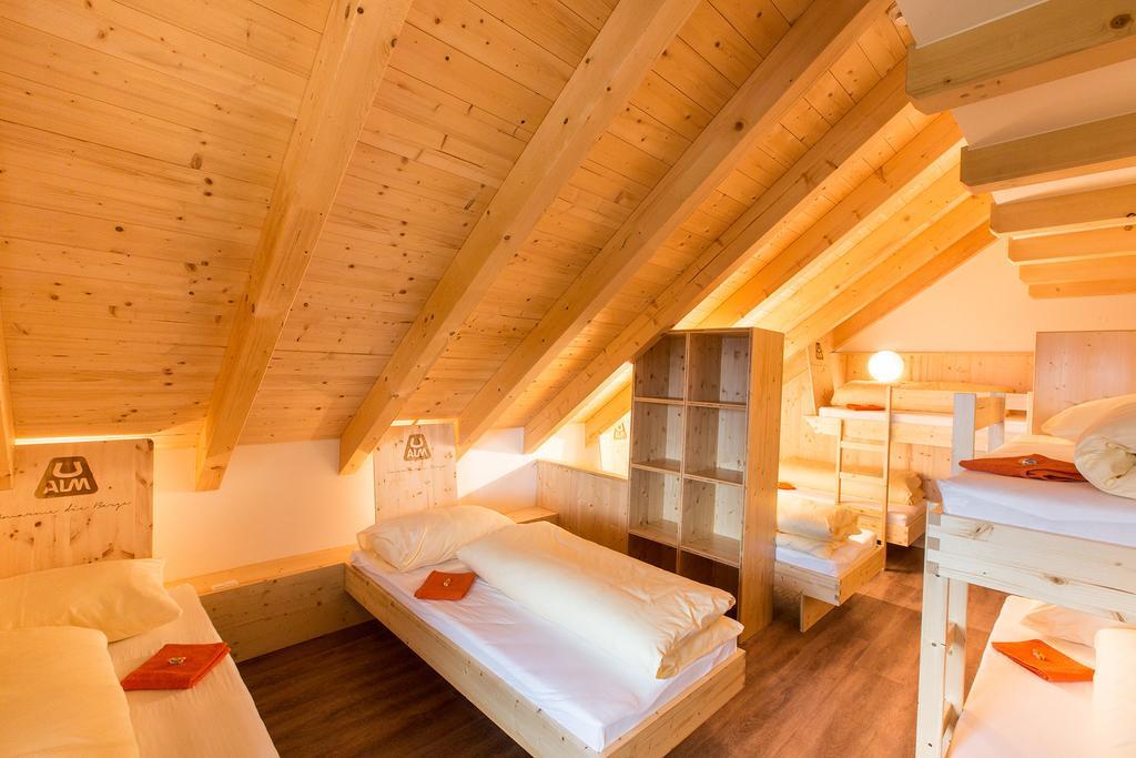 Ualm Untermarkter Alm Imst Buitenkant foto